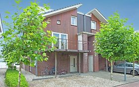Tidy Apartment With Dishwasher Close To Amsterdam